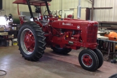 Custom Farmall 03
